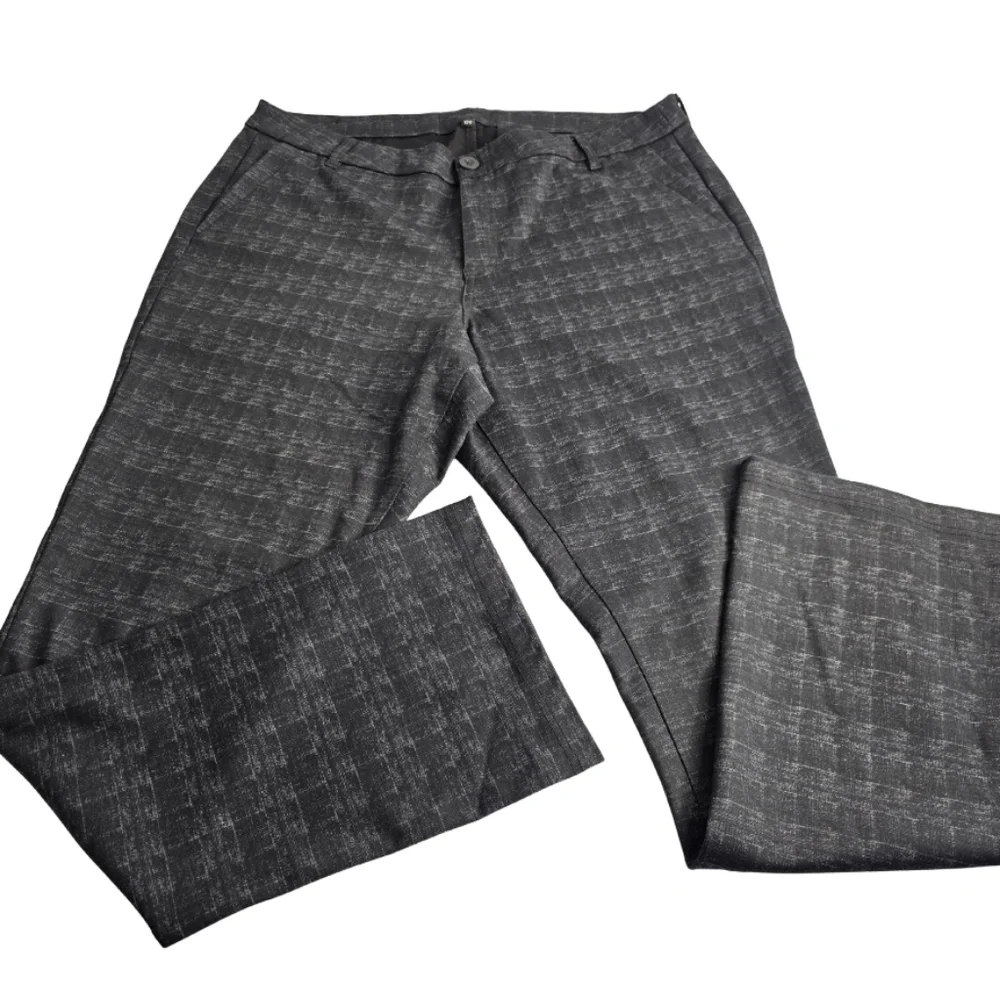Kut from the Kloth 18W Charcoal Bootcut Trousers Fabric CV-2165